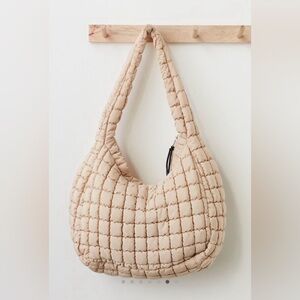 ✨NWT✨ Free People Movement Quilted Carryall Bag, Off White